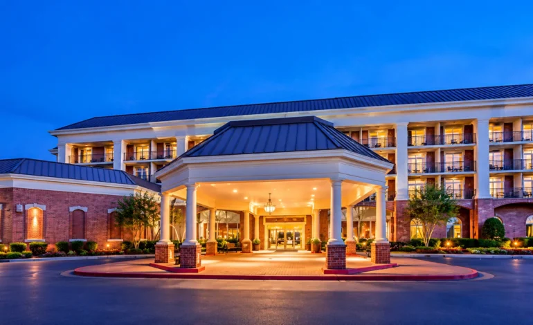 Sheraton Music City Nashville Airport: What Travelers Should Know
