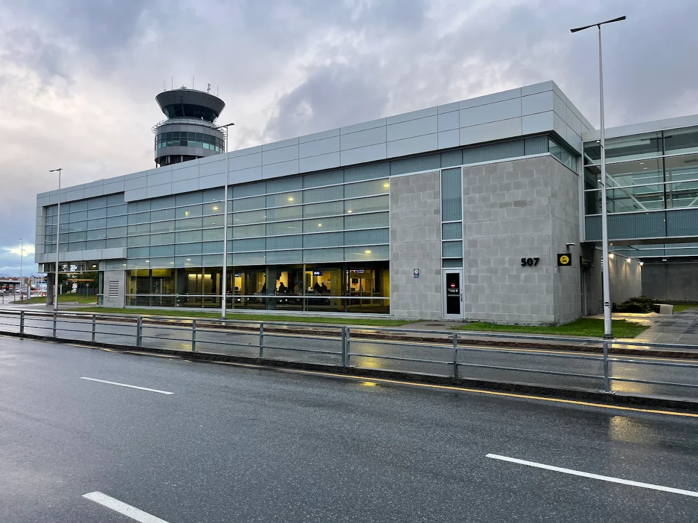Quebec City Airport: YQB Guide for Arrivals and Departures